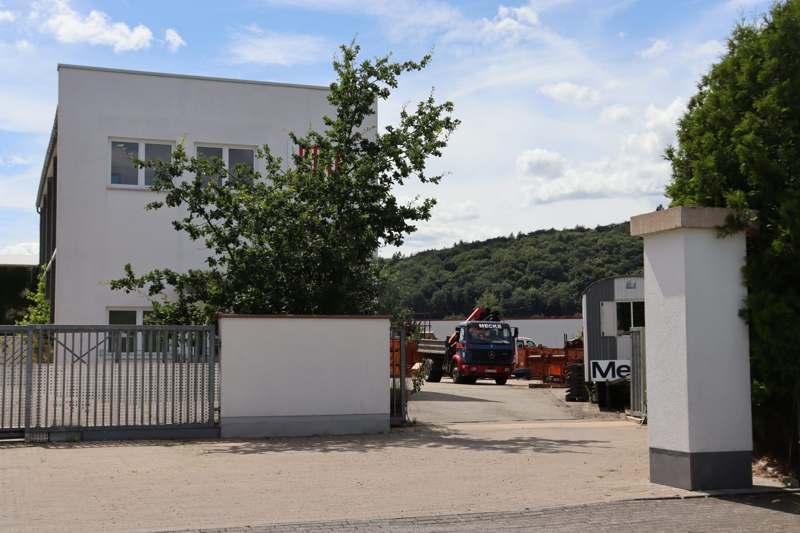 Mecke-Bau_Einfahrt Mecke-Bau_Einfahrt
